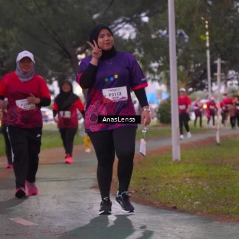 Runner Photo 8455030