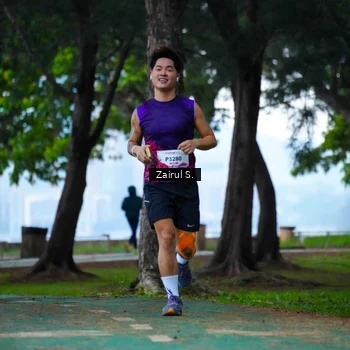 Runner Photo 8455038
