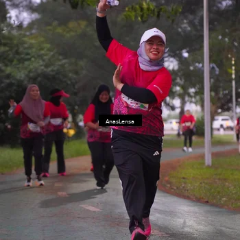 Runner Photo 8455074