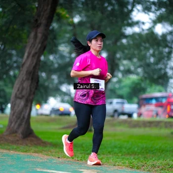 Runner Photo 8455158