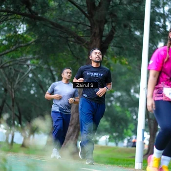 Runner Photo 8455159