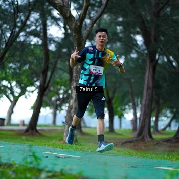 Runner Photo 8455176
