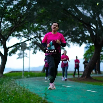 Runner Photo 8455203