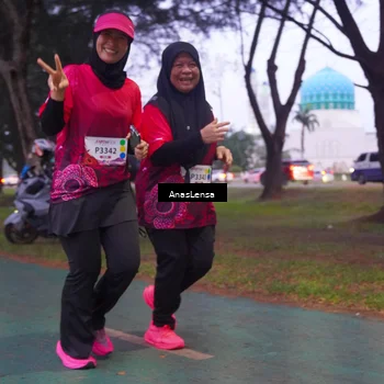 Runner Photo 8455300