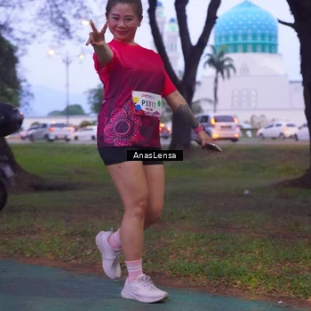 Runner Photo 8455380