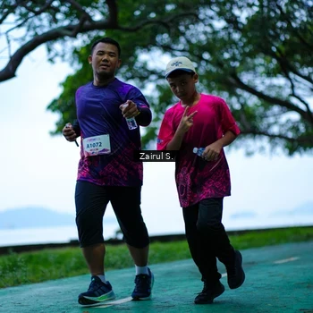 Runner Photo 8455521