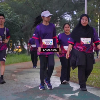 Runner Photo 8455573