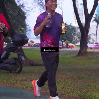 Runner Photo 8455626