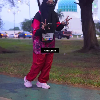 Runner Photo 8455647
