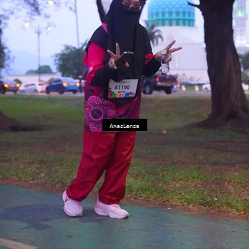 Runner Photo 8455649