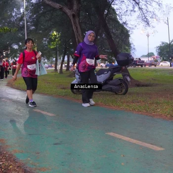 Runner Photo 8455657