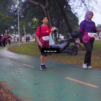 Runner Photo 8455659