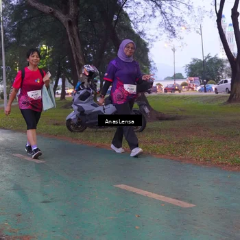 Runner Photo 8455662