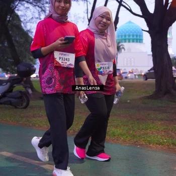Runner Photo 8455733