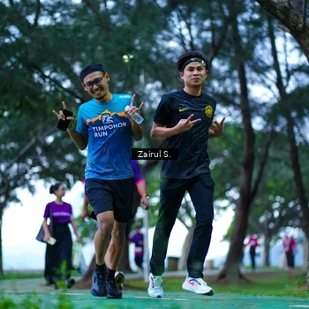 Runner Photo 8455787