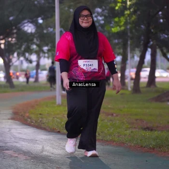 Runner Photo 8455789