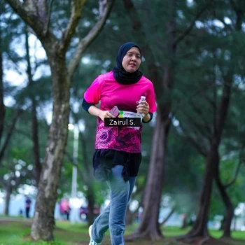 Runner Photo 8455816