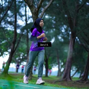 Runner Photo 8455849