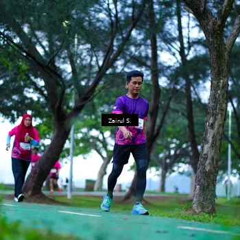 Runner Photo 8455911