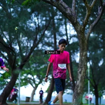 Runner Photo 8455924