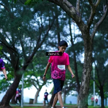 Runner Photo 8455925