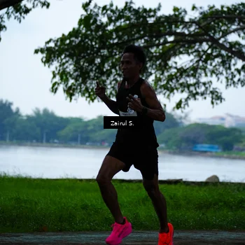 Runner Photo 8456047
