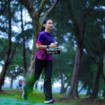 Runner Photo 8456069