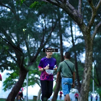 Runner Photo 8456074