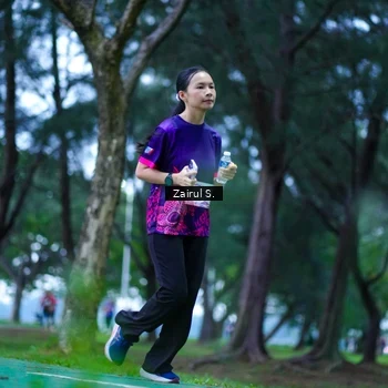 Runner Photo 8456078