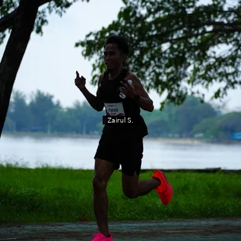 Runner Photo 8456079