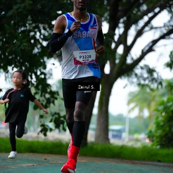 Runner Photo 8456084