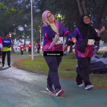 Runner Photo 8456092