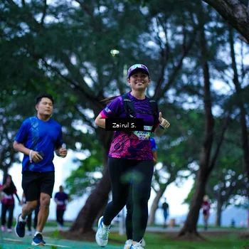 Runner Photo 8456098