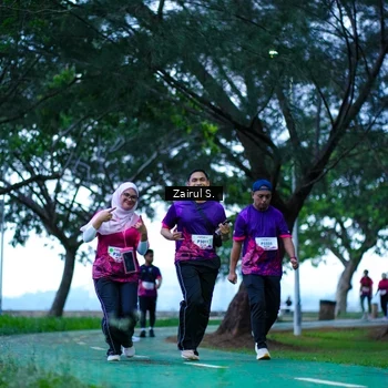 Runner Photo 8456154