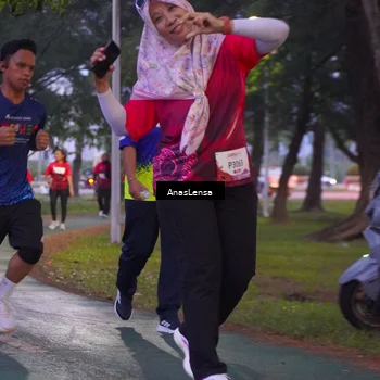 Runner Photo 8456163