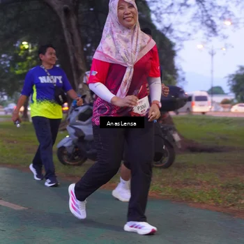 Runner Photo 8456206
