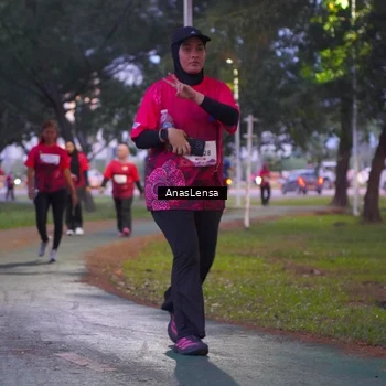 Runner Photo 8456249