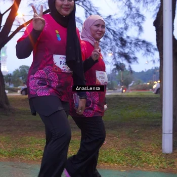Runner Photo 8456416