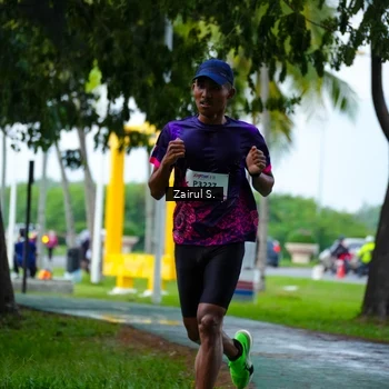Runner Photo 8456434