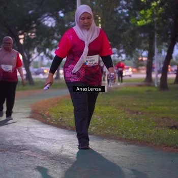Runner Photo 8456459