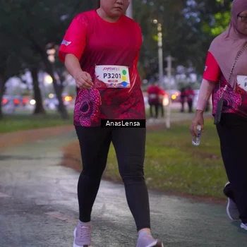 Runner Photo 8456472