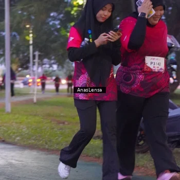 Runner Photo 8456638