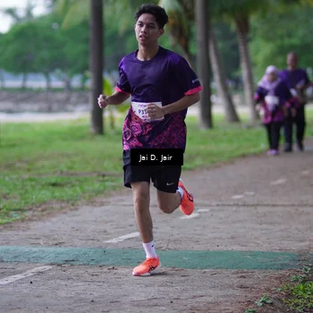 Runner Photo 8456814