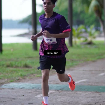 Runner Photo 8456816