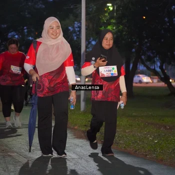 Runner Photo 8456875