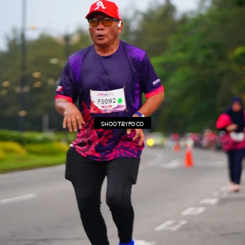 Runner Photo 8457550