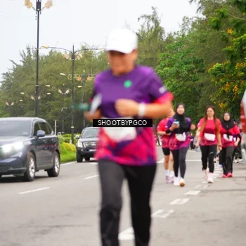 Runner Photo 8457567