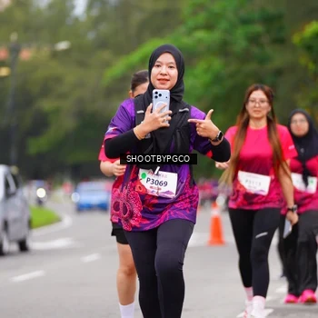 Runner Photo 8457569
