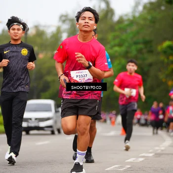 Runner Photo 8457693