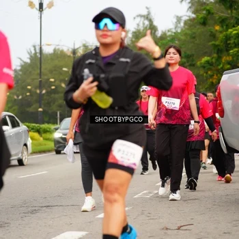 Runner Photo 8457882